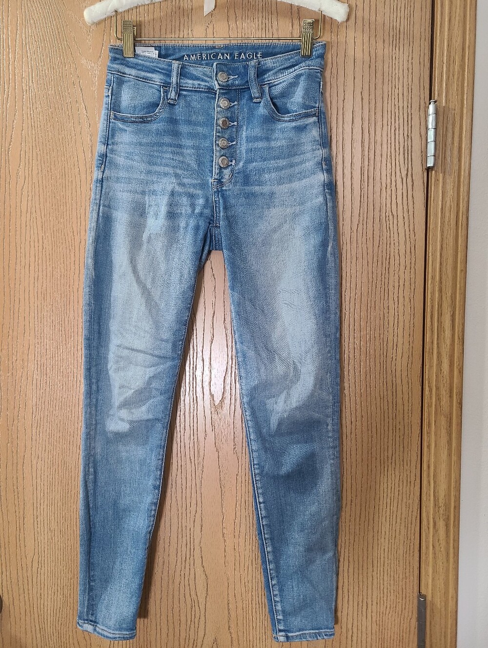 American Eagle Light Wash Super High Rise Jeggings Skinny Jeans